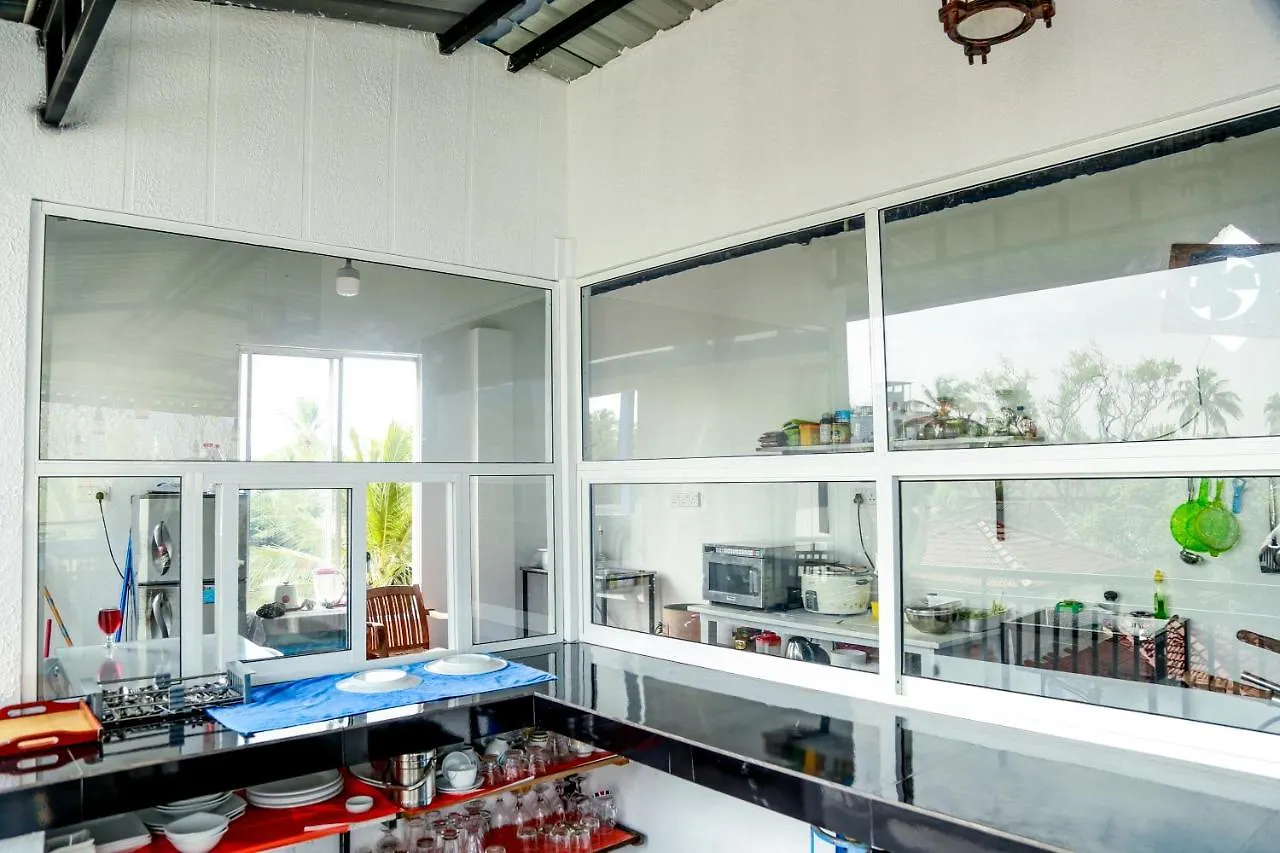 Nebula Residence Negombo 3*,  Sri Lanka