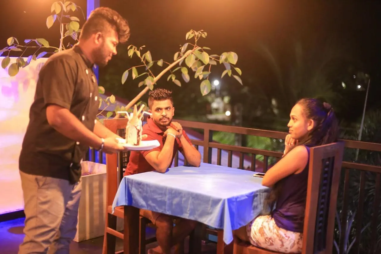 Nebula Residence Negombo Guest house